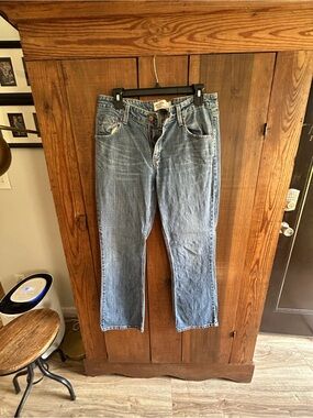 Levi's Signature Relaxed Fit Light Blue Denim Jeans